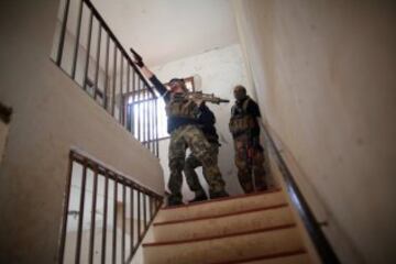 Varios jugadores durante un partido de airsoft en Coin, cerca de Málaga.