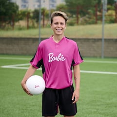 Amanda Sampedro: "Al fútbol femenino le queda mucho recorrido por hacer"