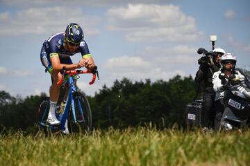 Guillaume van Keirsbulck, escapado en solitario desde el inicio de la etapa.