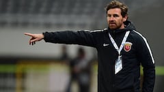 El ex entrenador del Tottenham y Chelsea correrá el Dakar