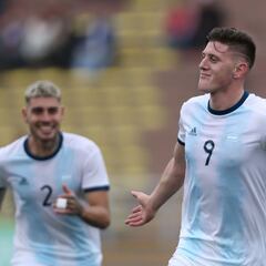 Gaich llegó a Italia y ya firmó el contrato con el Benevento