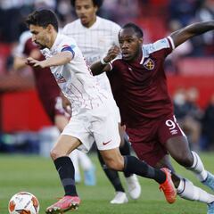 Aprobados y suspensos del Sevilla: Navas y Acuña vuelan