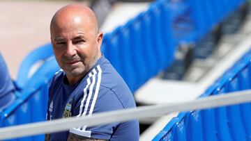 Sampaoli multiplica sus dudas