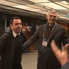 Xavi felicitó con rabia a todos tras eliminar al Galatasaray: atentos cuando llega Dembélé