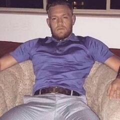 Mayweather vuelve a reírse de McGregor tras su lesión ante Poirier