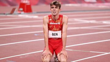 TOKYO, JAPAN - AUGUST 04:  Adrian Ben of Team Spain reacts after competing in the Men&#039;s 800m Final on day twelve of the Tokyo 2020 Olympic Games at Olympic Stadium on August 04, 2021 in Tokyo, Japan. (Photo by Patrick Smith/Getty Images)