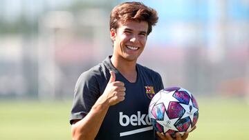Riqui Puig y Araujo ya son jugadores del primer equipo
