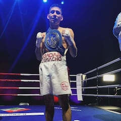 Camacho perdió su EBU Silver y Navarro ganó el IBO supermedio