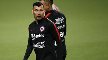 Medel: "Siempre estaré disponible para la selección chilena"