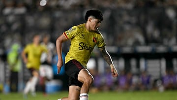 Bajas en el rival: Lapadula y Kenji Cabrera salen de la lista de Perú