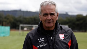 Gregorio Pérez cumple 70 años y espera este año brillar con Santa Fe.