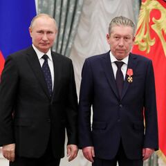 Why have a number of prominent businessmen in Russia died in suspicious circumstances?