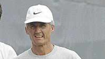 El entrenador español de Sampras le prepara en vísperas de la Copa Davis.
