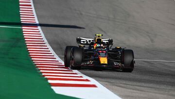 Red Bull Racing's Mexican driver Sergio Perez races during the qualifying session for the 2023 United States Formula One Grand Prix at the Circuit of the Americas in Austin, Texas, on October 20, 2023. (Photo by Chandan Khanna / AFP)