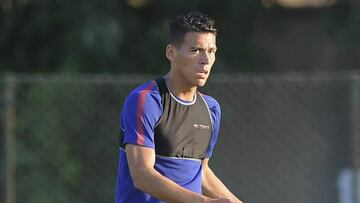 Eusebio Di Francesco, técnico de los giallorossi, espera que el central mexicano esté listo para debutar el día de mañana cuando su equipo reciba al Inter de Milán.