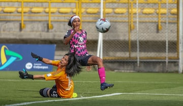 Santa Fe se quedó con el segundo clásico del año al vencer en Techo 0-3 a Millonarios que jugó de local. Ysaura Viso, Fany Gauto y Diana Celis marcaron los goles de la victoria. Con 15 puntos lideran el Grupo A y las Embajadoras se quedaron con 7 en el segundo puesto.