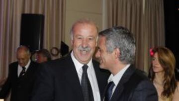 Vicente del Bosque y Jos&eacute; Mourinho.