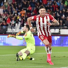 El Almería vuelve a mirar a Sudamérica