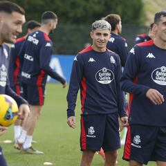 Paso adelante de Yeremay, problemas para Barbero