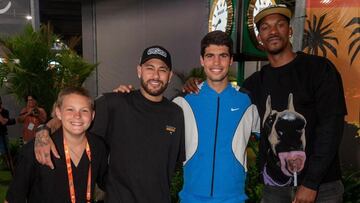 Carlos Alcaraz, con Neymar y Jimmy Butler.