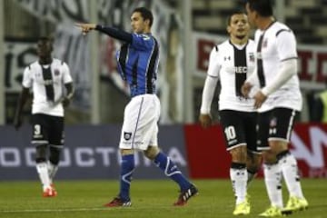 Colo Colo recibe a Huachipato en el Estadio Monumental.