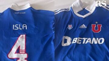 La U retorna a su tradición y conmemora un título especial con su nueva camiseta