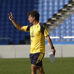 Idiakez: “Podíamos pensar que Mella era futuro y quizá sea presente”