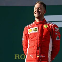 Software bug to blame for Hamilton defeat - Wolff