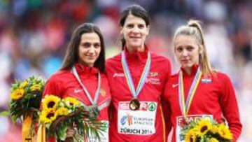 El podio del Europeo, Mariya Kuchina de Rusia (izquierda), Ruth Beitia en el centro, y la croata Ana Simic se reencuentran en Estocolmo.