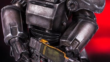 Impresionante estatua de la armadura T-45 de Fallout 4