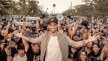 Un 9 de agosto de 2017 Carlos Vela lleg&oacute; procedente de la Real Sociedad de San Sebasti&aacute;n para integrarse a LAFC como uno de sus fichajes bomba.