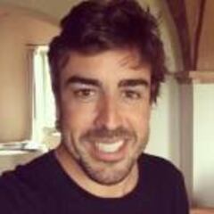 Alonso cambia la F-1 por los rallys... en la PlayStation