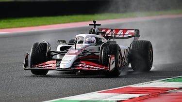 Grosjean, emocionado tras volver a un F1: “Me han hecho llorar”