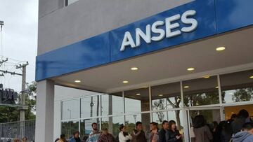 Ingreso Familiar de Emergencia de ANSES: cuál es el nuevo plazo de inscripción