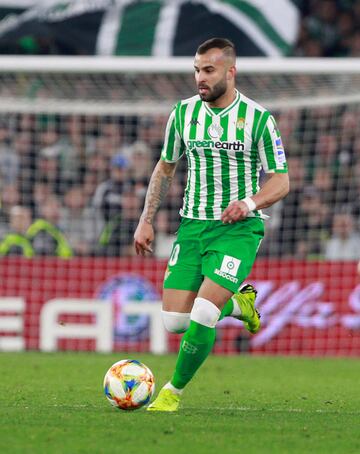 Jug車 con el Betis la temporada 18/19.