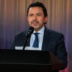 ¿Quién es Miguel Ceballos y por qué ha presentado su renuncia?