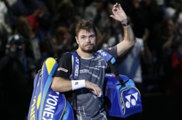 Novak Djokovic y Stanislas Wawrinka disputan una nueva jornada del Grupo A.