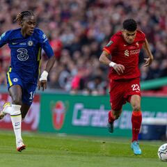 Liverpool pierde identidad en el juego sin Luis Díaz