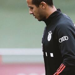 Thiago participa en el primer entrenamiento del Bayern
