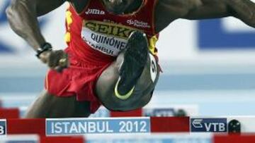 Jackson Quiñónez cae en las semis de 60 metros vallas