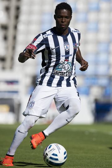 El colombiano es ahora mismo uno de los mejores jugadores de la Liga MX, figura en Monterrey y anteriormente en Chiapas, pero su comienzo con Pachuca no fue el esperado.