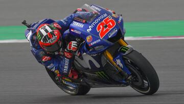 Maverick Vi&ntilde;ales.