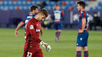 Aprobados y suspensos del Levante: Despropósito granota