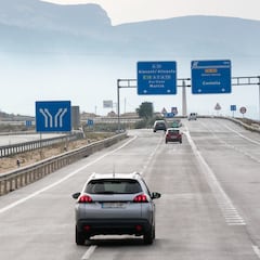Los coches que pueden ir a 150 km/h por las autopistas
