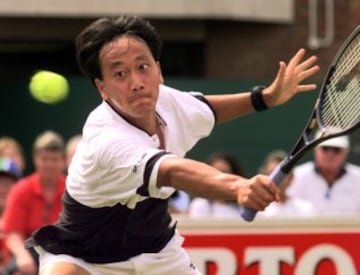Estuvo en el Top 10 de la ATP durante varios años de la década de los 90