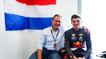 ABU DHABI, UNITED ARAB EMIRATES - DECEMBER 11: Max Verstappen of Netherlands and Red Bull Racing prepares to drive with his father Jos Verstappen before qualifying ahead of the F1 Grand Prix of Abu Dhabi at Yas Marina Circuit on December 11, 2021 in Abu Dhabi, United Arab Emirates. (Photo by Mark Thompson/Getty Images)