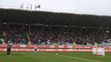 03/03/18 PARTIDO SEGUNDA DIVISION
 CULTURAL LEONESA - REUS
 MINUTO DE SILENCIO QUINI 