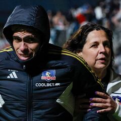 Carlos Palacios entró a la cancha a celebrar y contó su verdad: “¿Tú tienes hijos?”