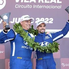 Oliveira, podio en las cuatro ruedas