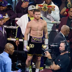 ‘Canelo’ Álvarez pelearía frente a Jaime Mungia, pero con una condición